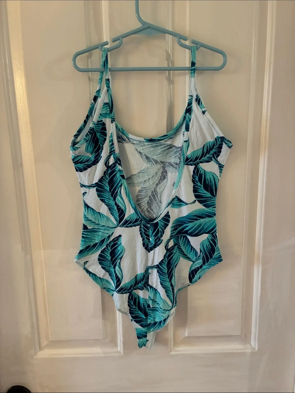 Tropical Leaf One-Piece Bodysuit - Picture 3 of 4